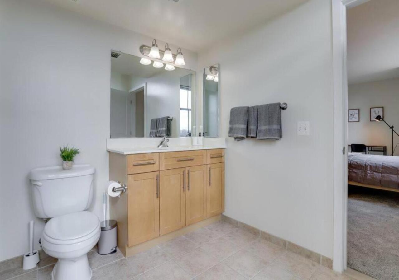 Splendid 2 Bedroom Condo At Pentagon City Arlington Exterior foto