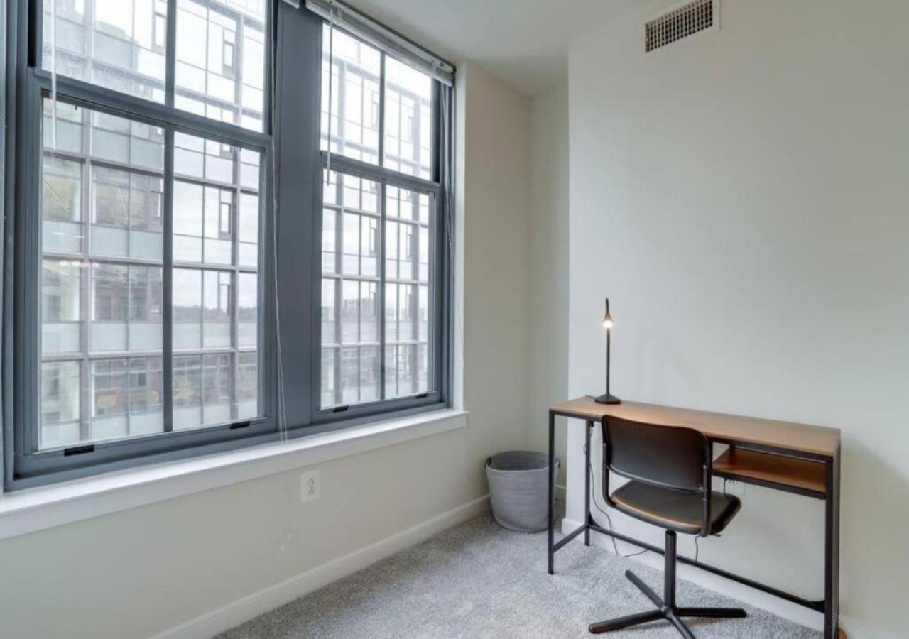 Splendid 2 Bedroom Condo At Pentagon City Arlington Exterior foto