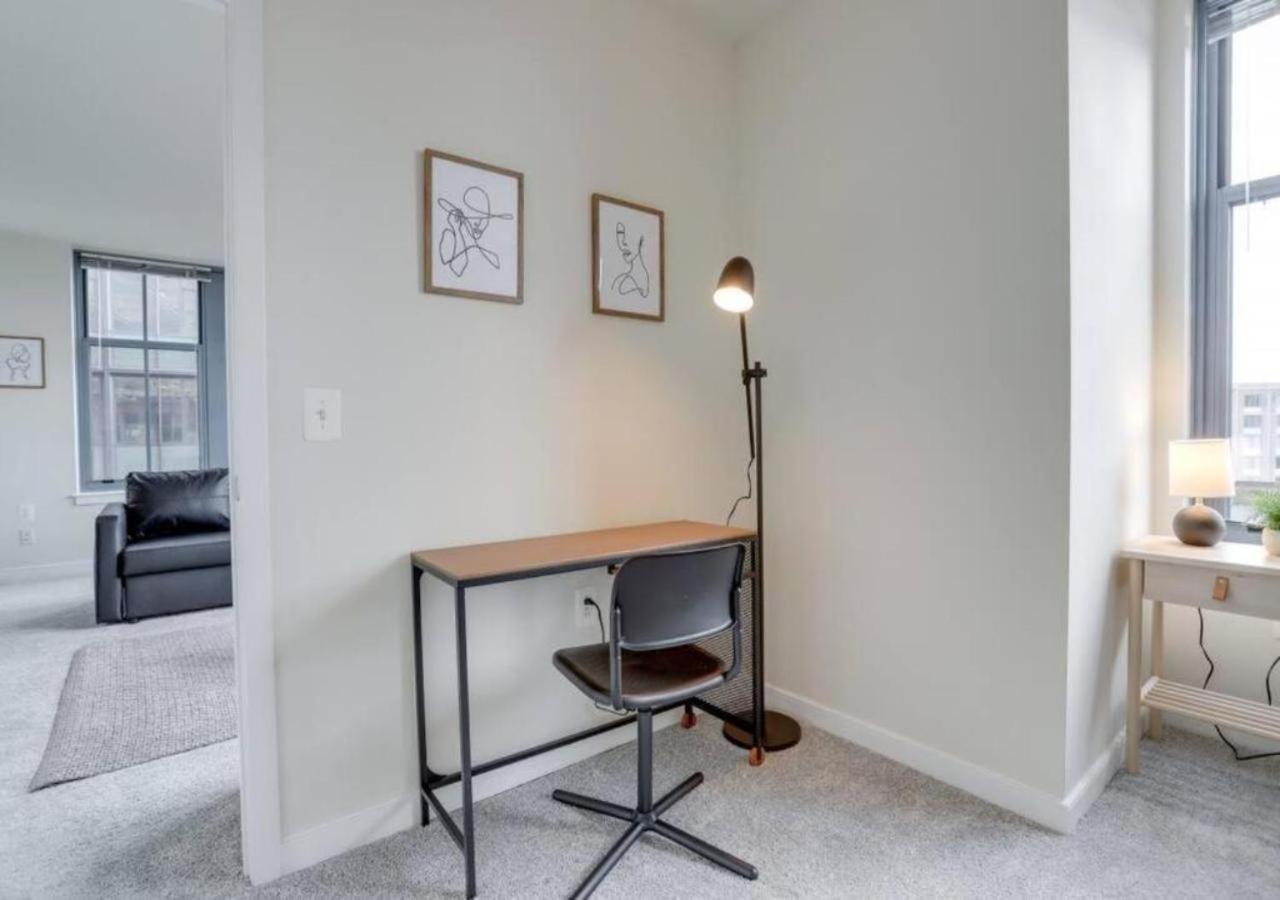 Splendid 2 Bedroom Condo At Pentagon City Arlington Exterior foto